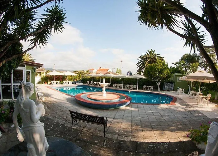 Hotel La Cite 3*