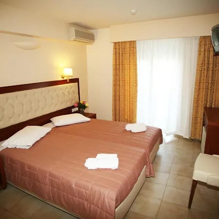 Hotell La Cite Lixouri